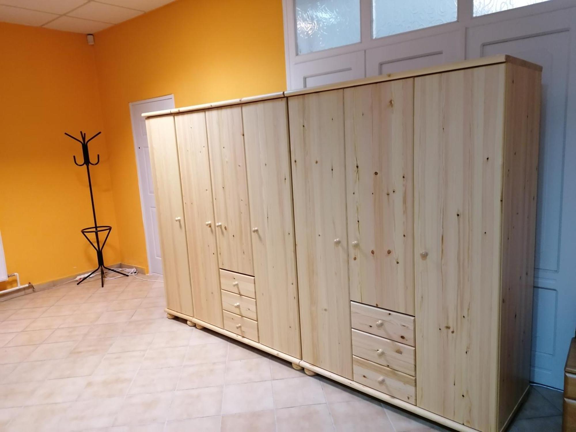 Collingo Belvarosi Szallas Appartement Kazincbarcika Buitenkant foto